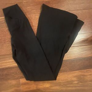 Black aire crossover flare leggings